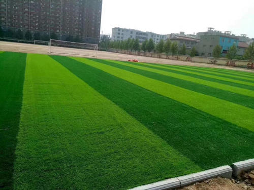 足球场贵阳人造草坪对排水有什么要求